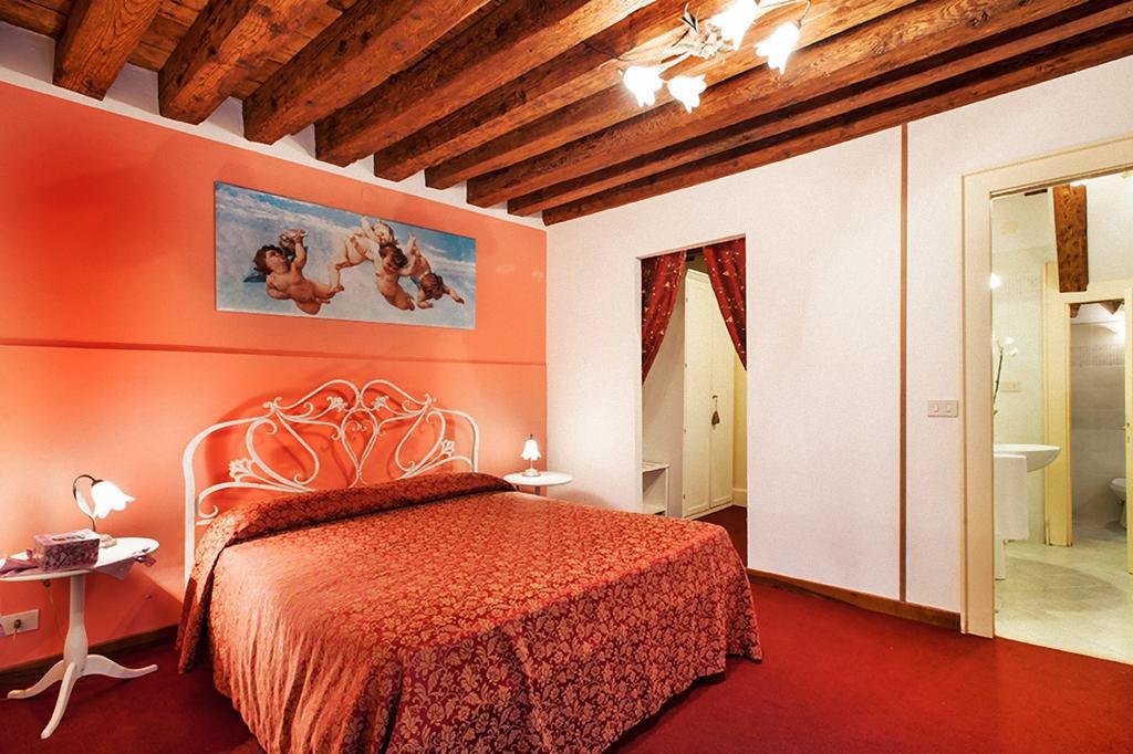 Maison San Marco Venice Room photo