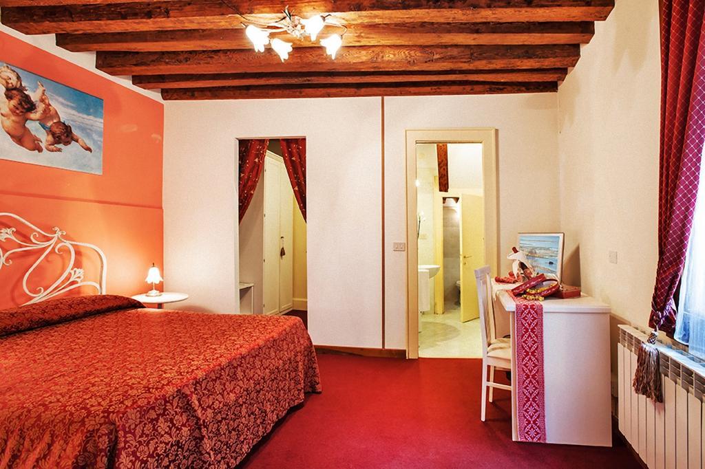 Maison San Marco Venice Room photo